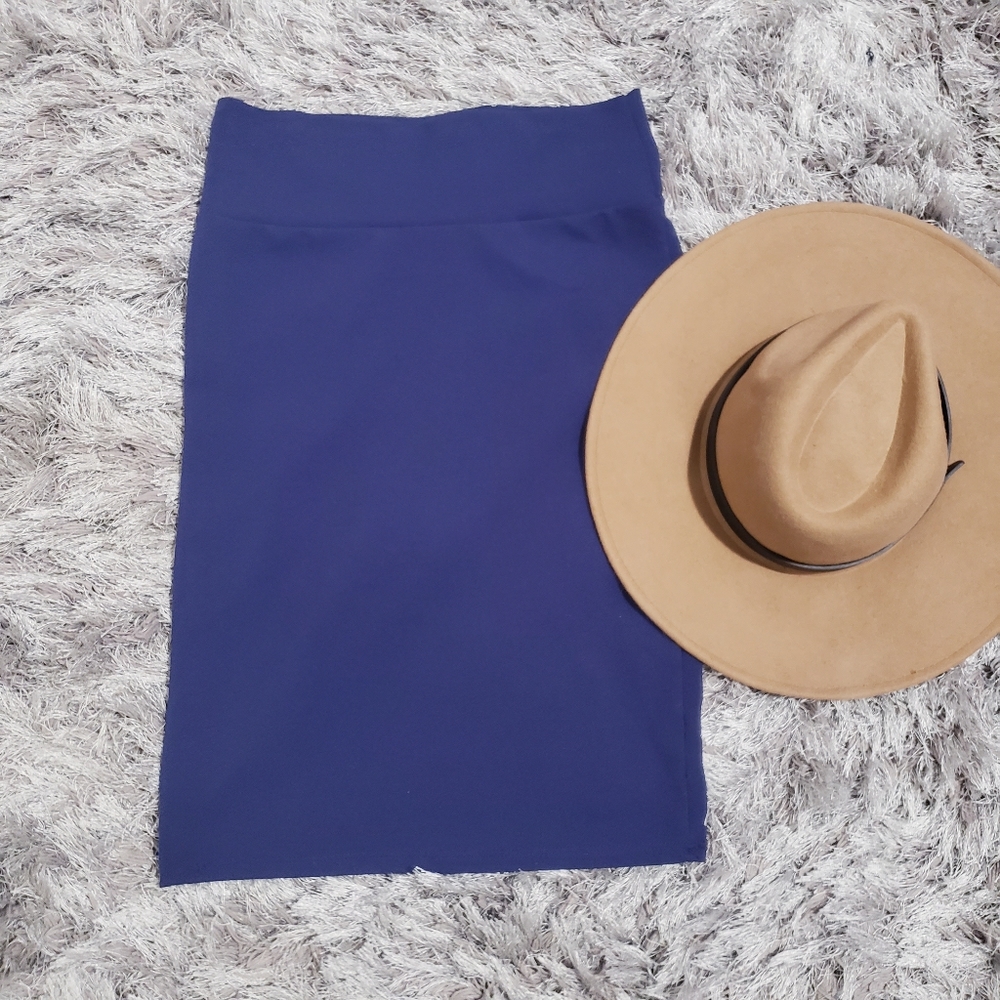 Lularoe Navy Blue Cassie Pencil Skirt Size Small